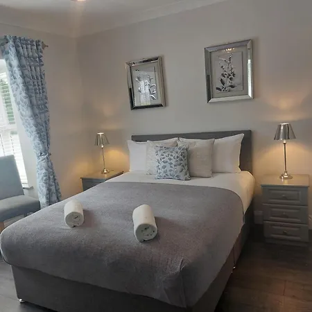 Farmleigh House, Bed & Breakfast 3*