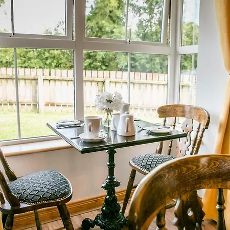 Farmleigh House, Bed & Breakfast 3*