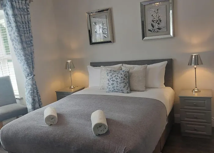 Farmleigh House, Couette-café 3*