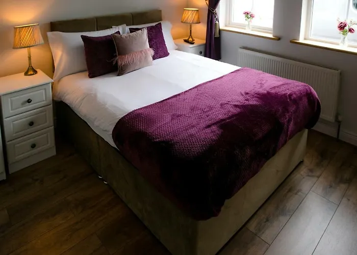 Farmleigh House, Bed & Breakfast 3*